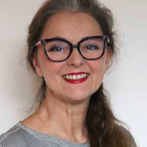 Isabelle de CapRésilience, un coach pour entreprise à Paris 12ème